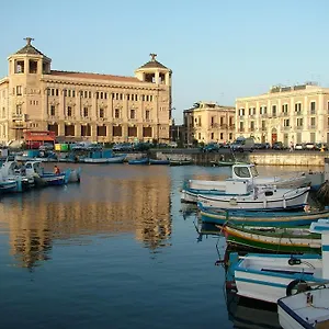 La Casetta Di Lori Ortigia Italy